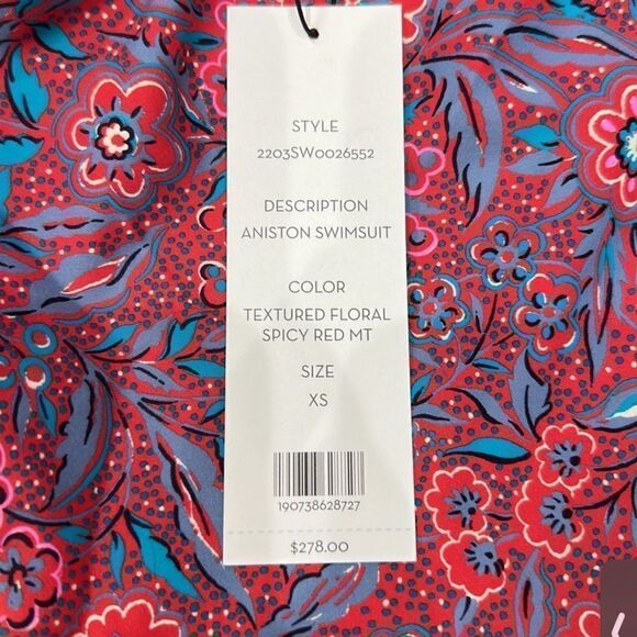 Veronica Beard
Aniston Swimsuit   - Picture 5 of 9